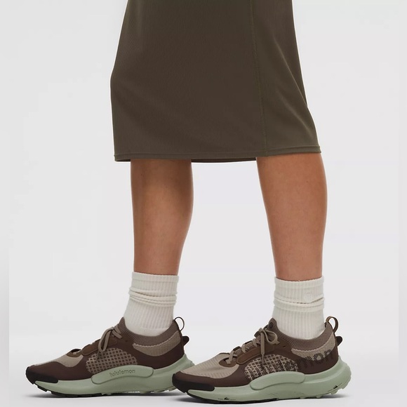 Lululemon All Aligned Ribbed Long-Sleeve Midi Dress - Olive Brown - Picture 5 of 6